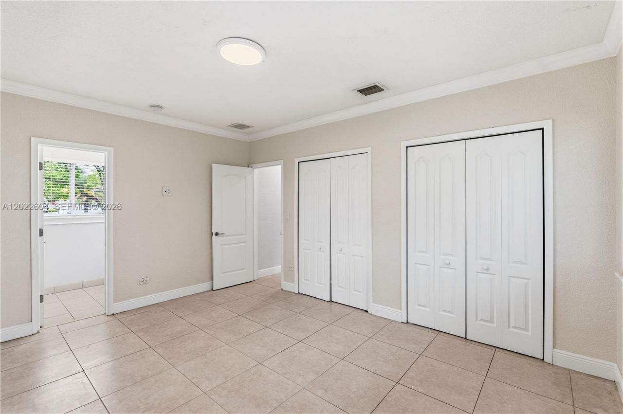 6801 SW 102nd Ave, Miami, FL 33173 Photo