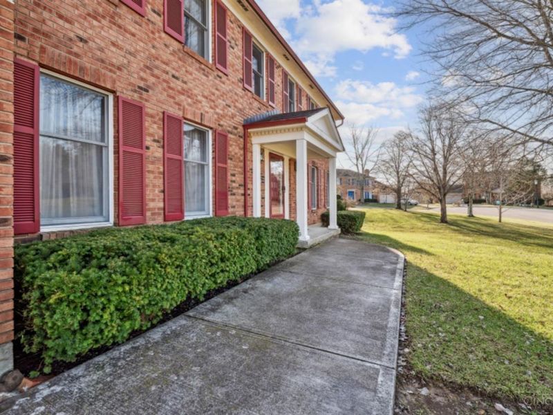 7489 Fitzroy Court, West Chester, OH 45241 Photo 4
