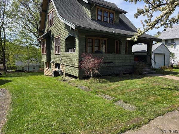78 Beech Street , Jamestown, NY 14701