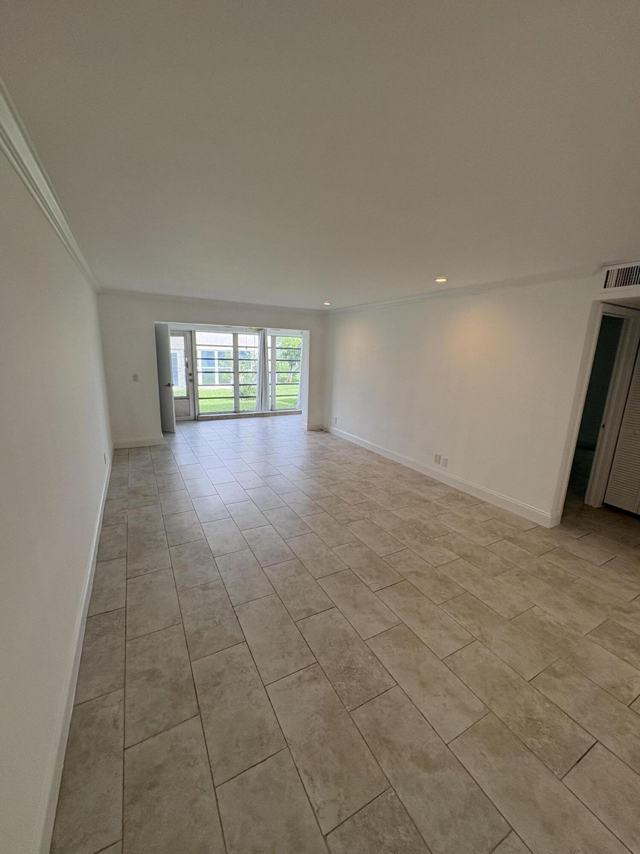 1020 Silk Oak Terrace, Unit 104, Delray Beach, FL 33445 Photo