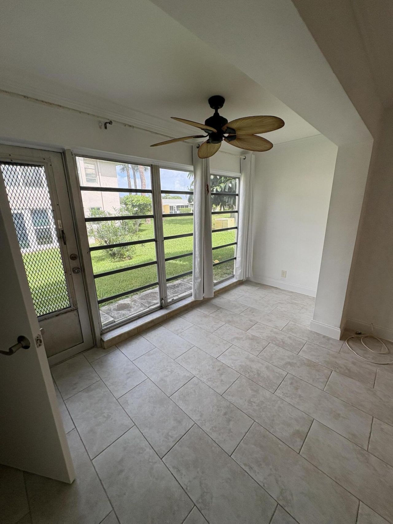 1020 Silk Oak Terrace, Unit 104, Delray Beach, FL 33445 Photo