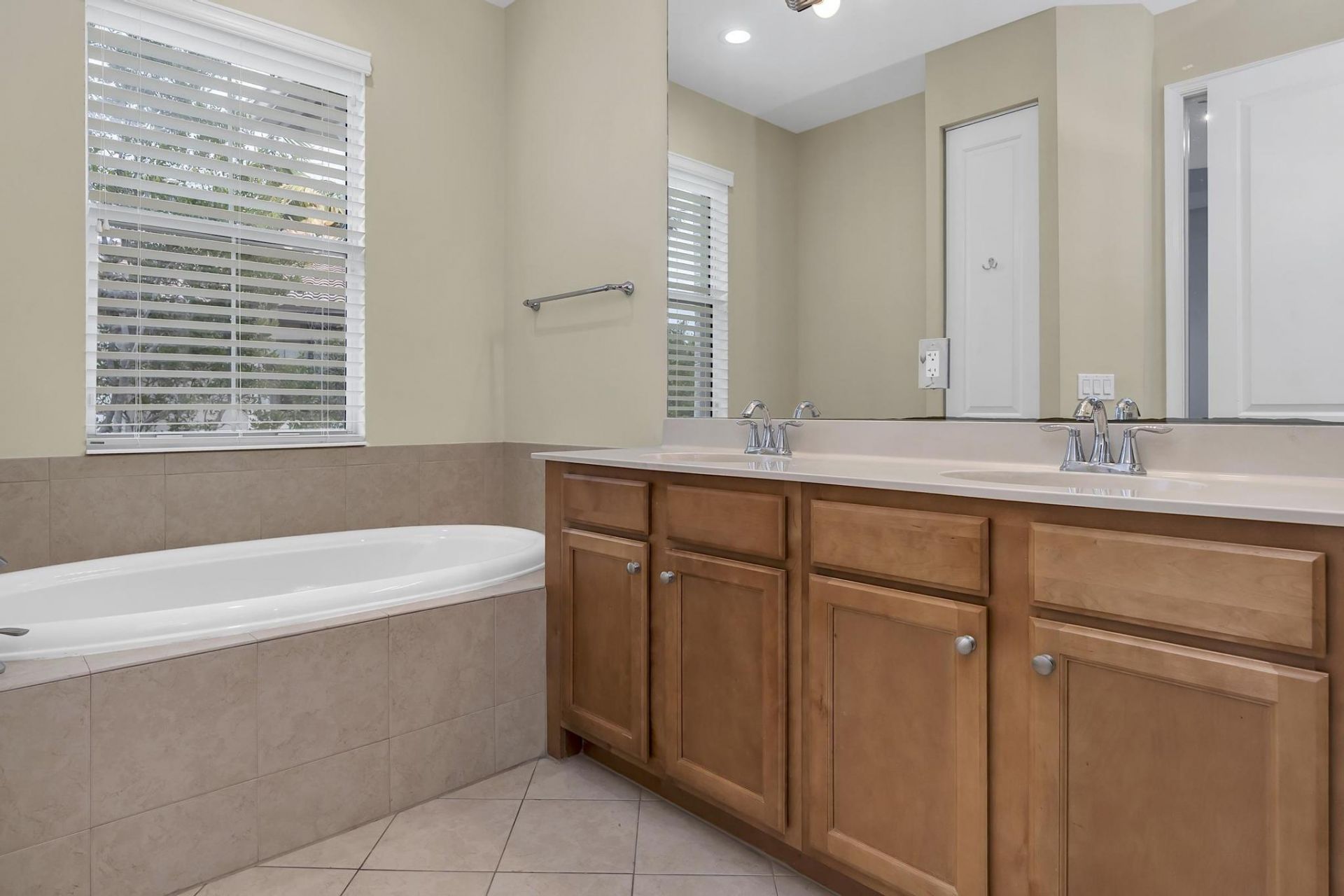 3330 NW 124th Way, Sunrise, FL 33323 Photo