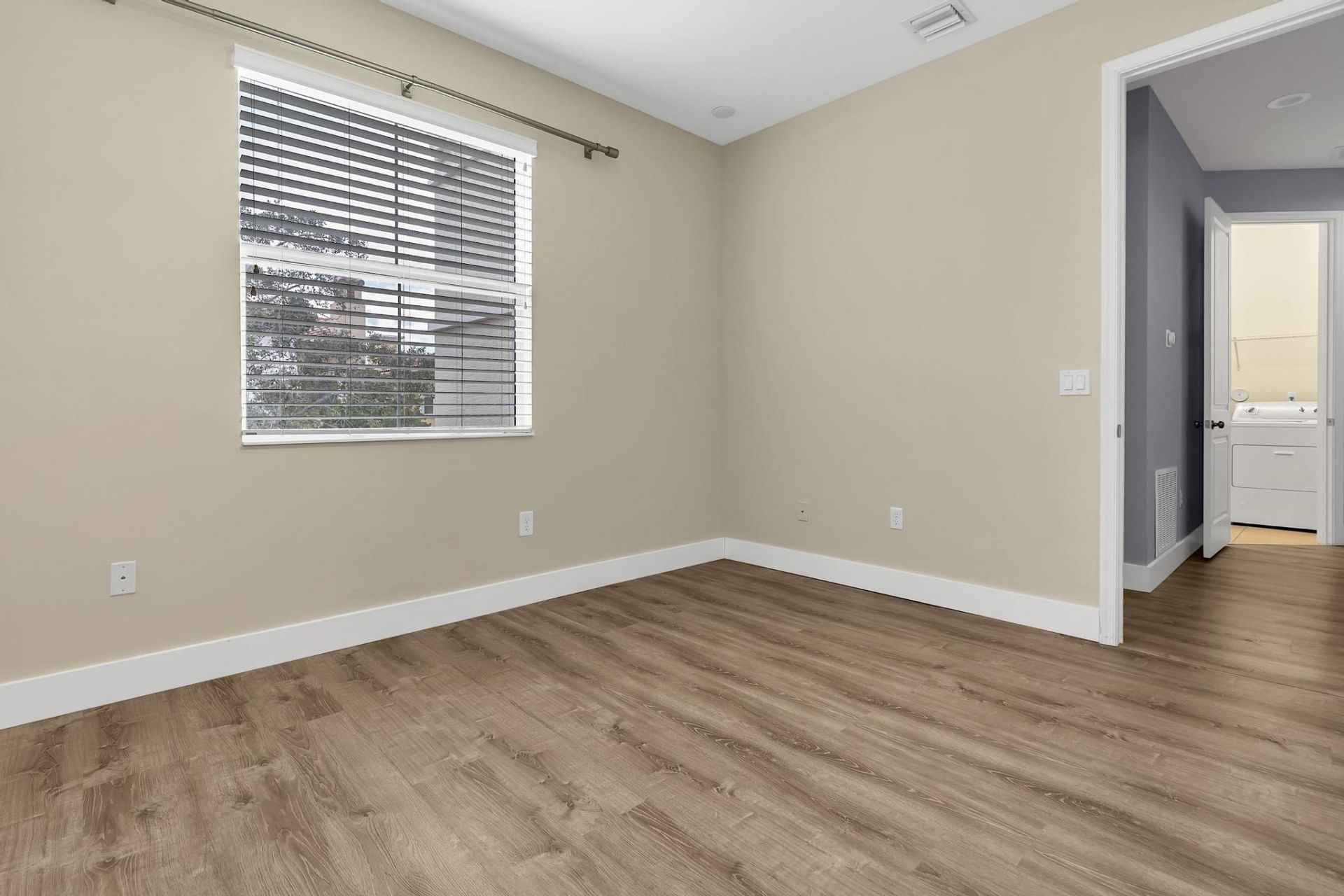 3330 NW 124th Way, Sunrise, FL 33323 Photo