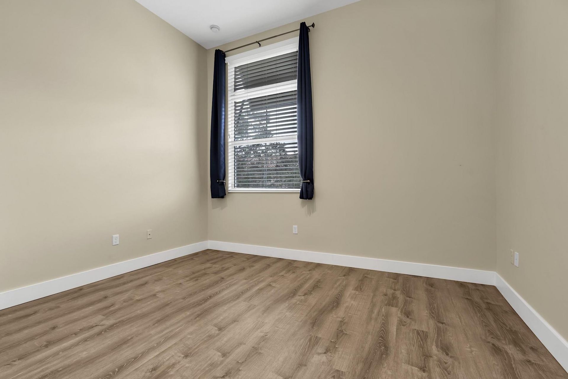 3330 NW 124th Way, Sunrise, FL 33323 Photo