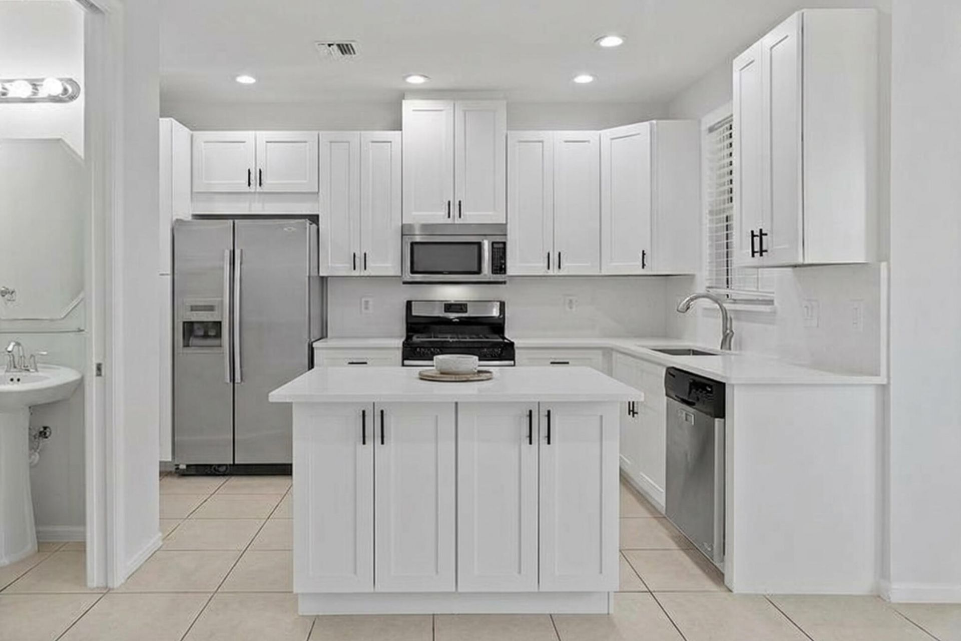 3330 NW 124th Way, Sunrise, FL 33323 Photo