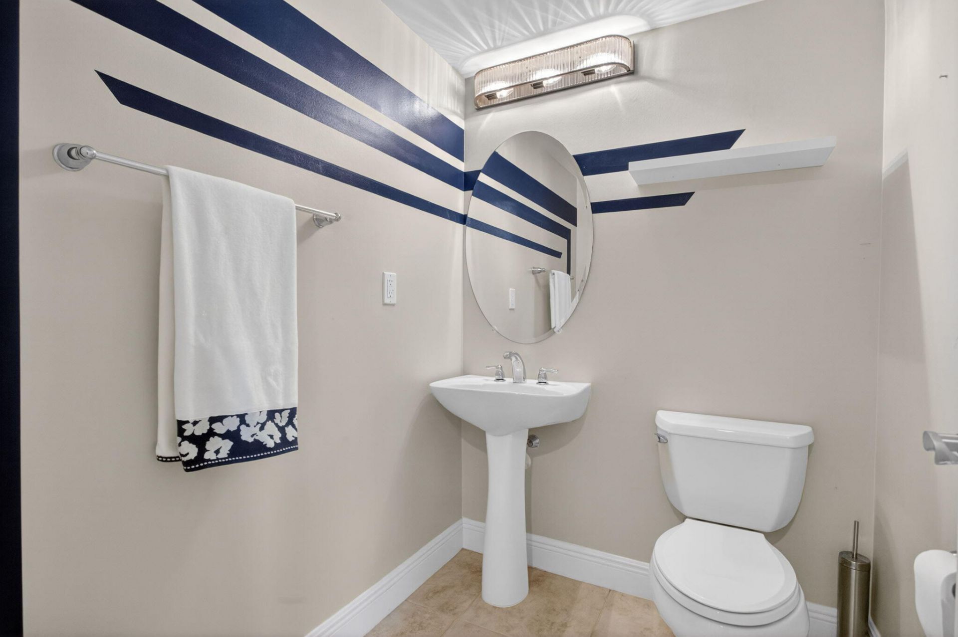 2700 N Federal Highway, Unit 409, Boynton Beach, FL 33435 Photo