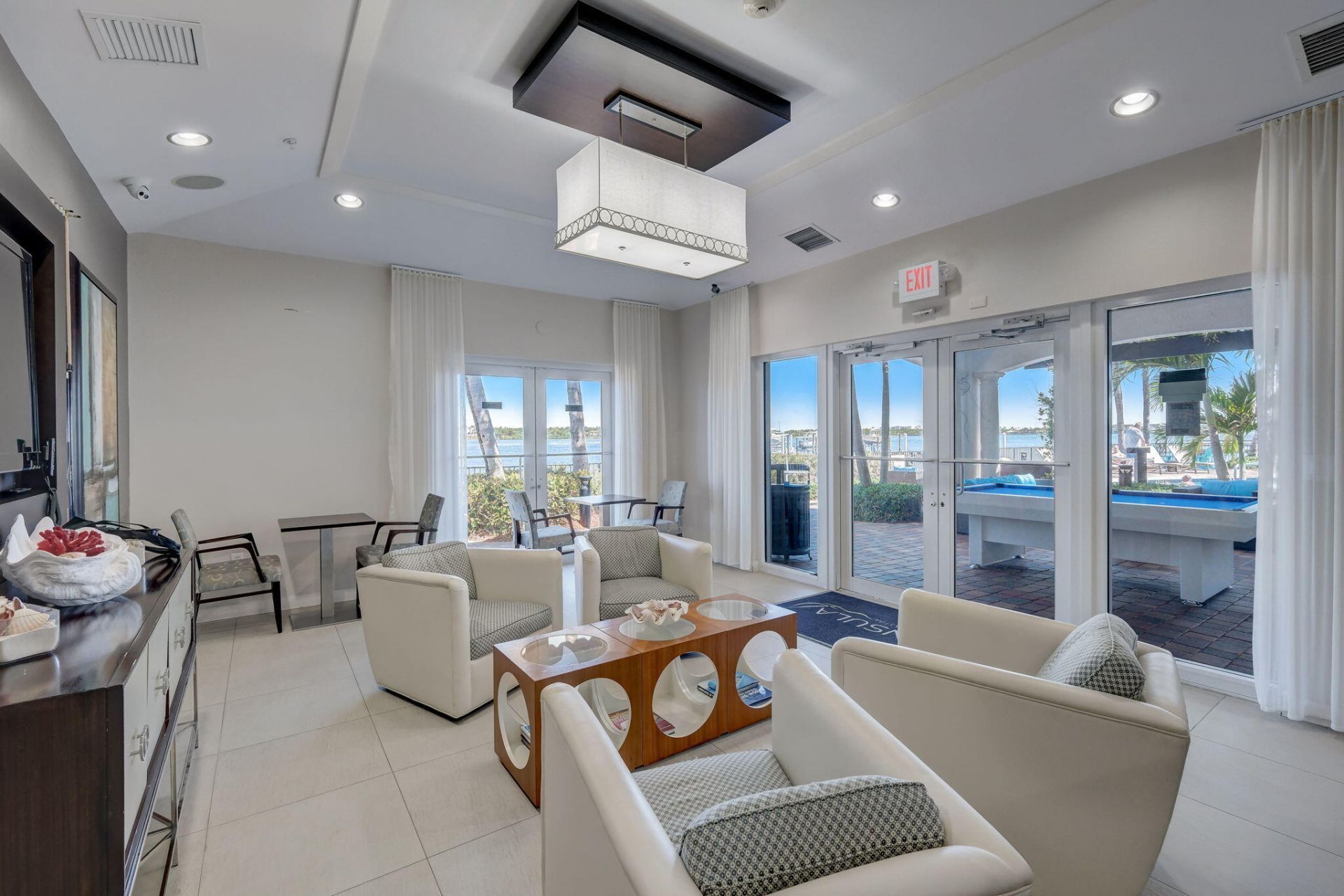 2700 N Federal Highway, Unit 409, Boynton Beach, FL 33435 Photo
