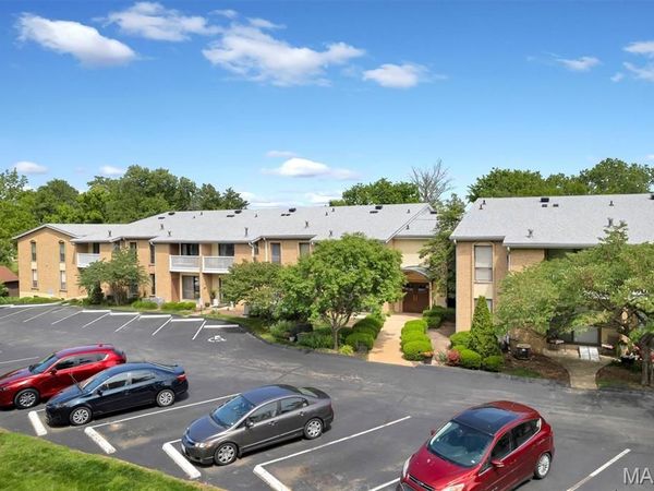 444 N Clay Avenue , Unit 2C, St Louis, MO 63122