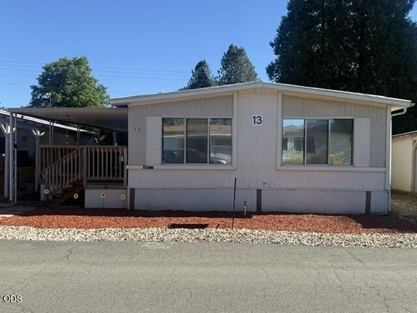 315 W Evans Creek Road, UNIT 13, Rogue River, OR 97537