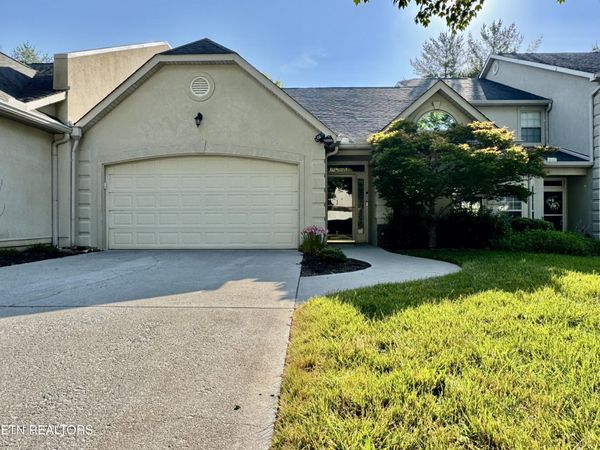 622 Chapel Point Lane, Knoxville, TN 37934