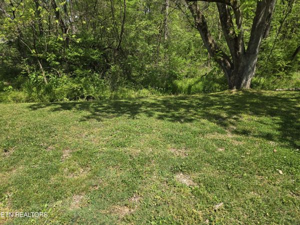 564 Keylon Drive, Harriman, TN 37748