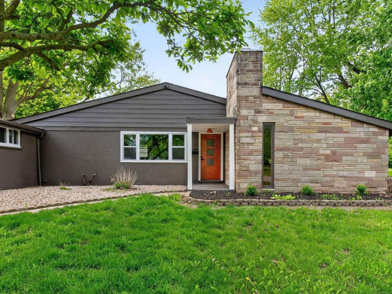 825 W 8th Street, Marysville, OH 43040 Photo 2