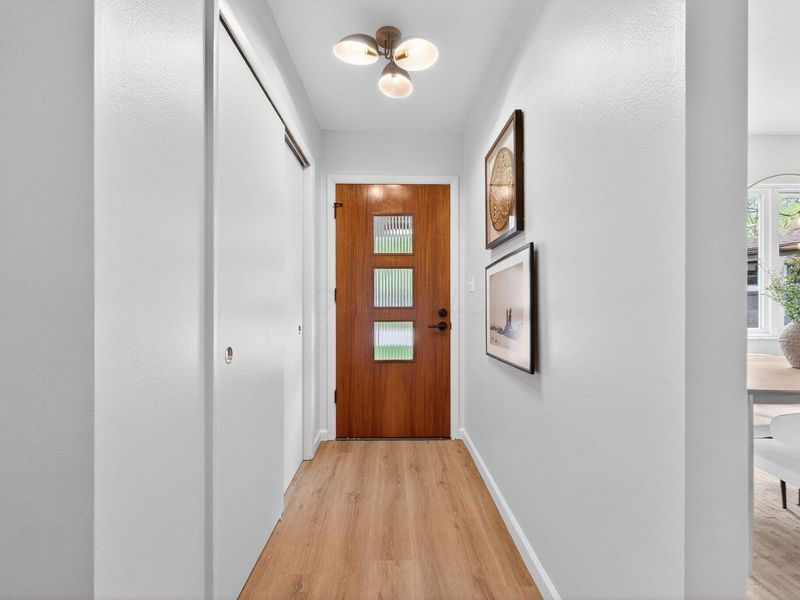 825 W 8th Street, Marysville, OH 43040 Photo 4