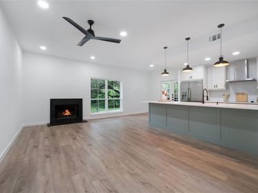 8601 Park Lane, Unit 121, Dallas, TX 75231