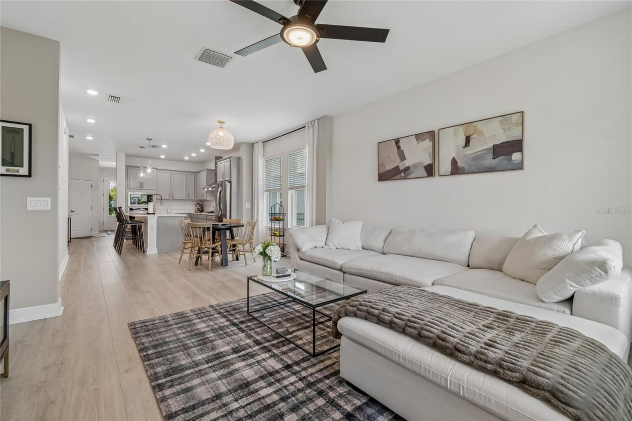 5722 Silver Sun Dr, Apollo Beach, FL 33572 Photo