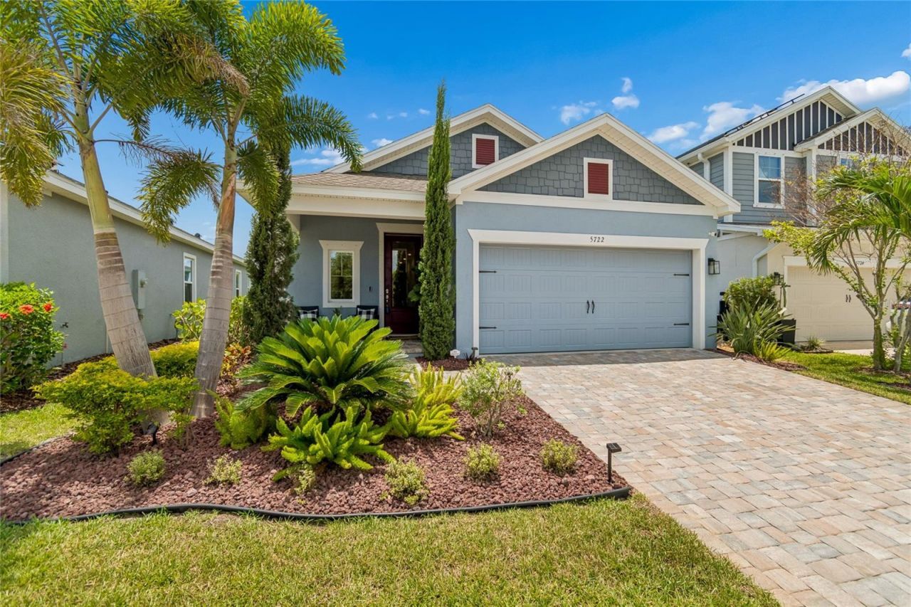 5722 Silver Sun Dr, Apollo Beach, FL 33572 Photo
