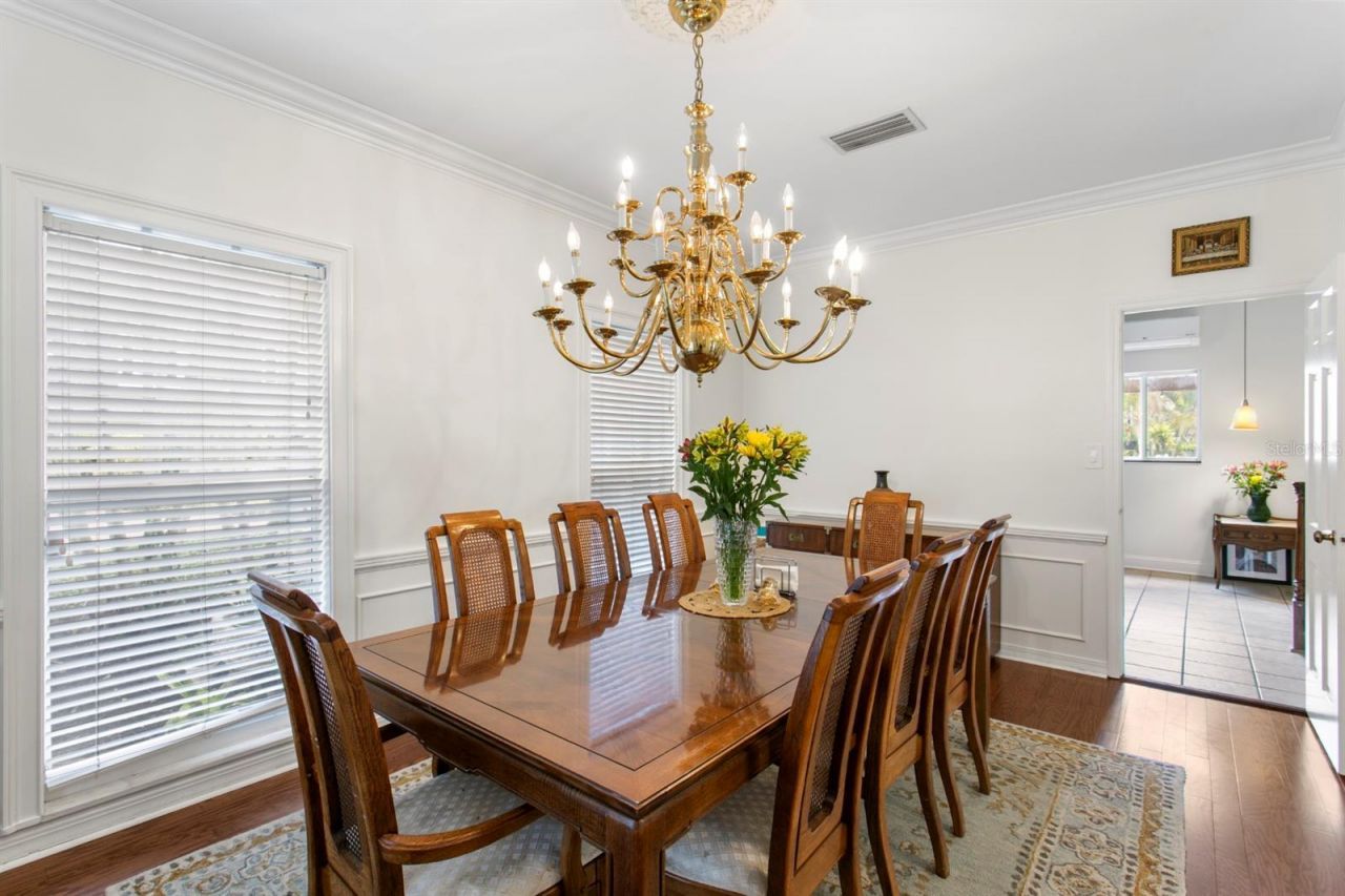 4521 W Watrous Avenue , Tampa, FL 33629 Photo