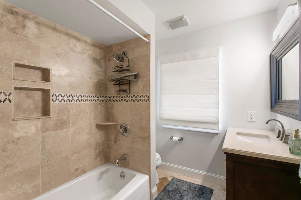 4521 W Watrous Avenue , Tampa, FL 33629 Photo