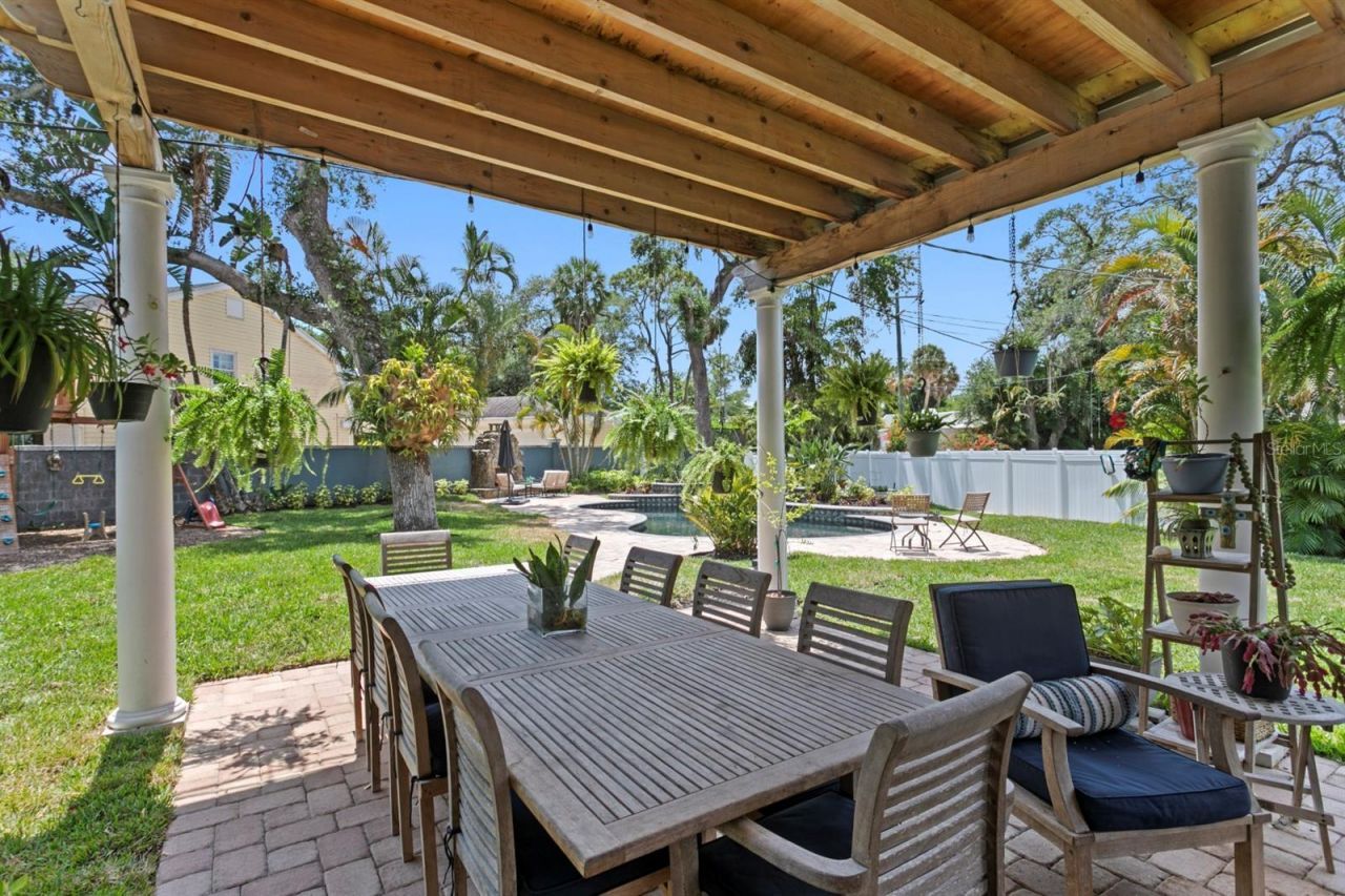 4521 W Watrous Avenue , Tampa, FL 33629 Photo
