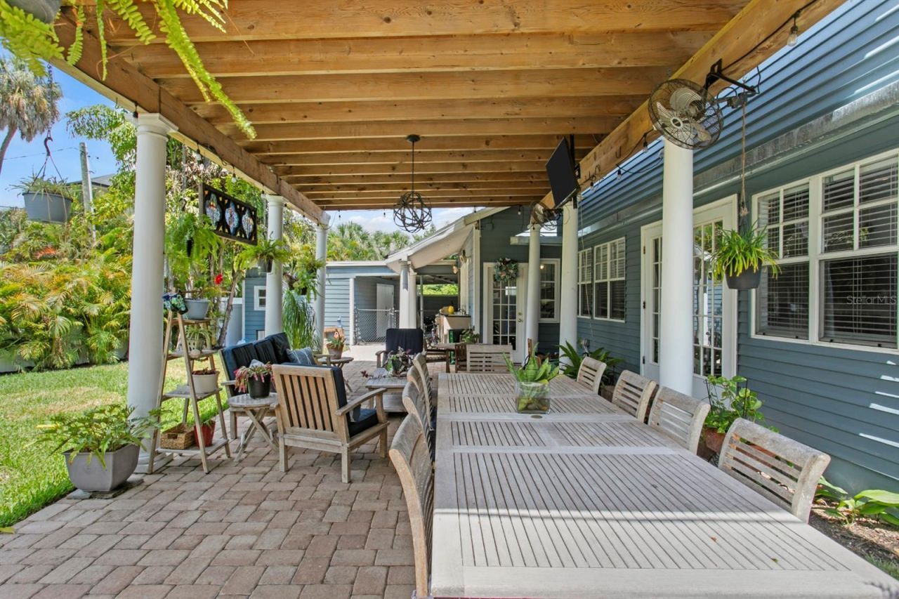4521 W Watrous Avenue , Tampa, FL 33629 Photo