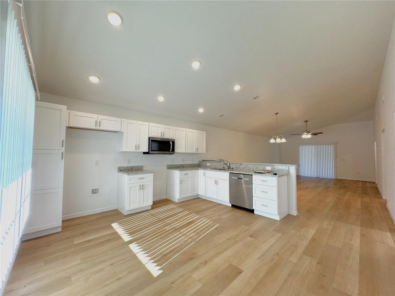 1017 Carnegie Drive , Inverness, FL 34452 Photo