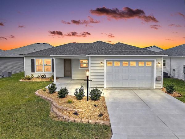 7478 SAVANNA DRIVE , THE VILLAGES, FL 34762