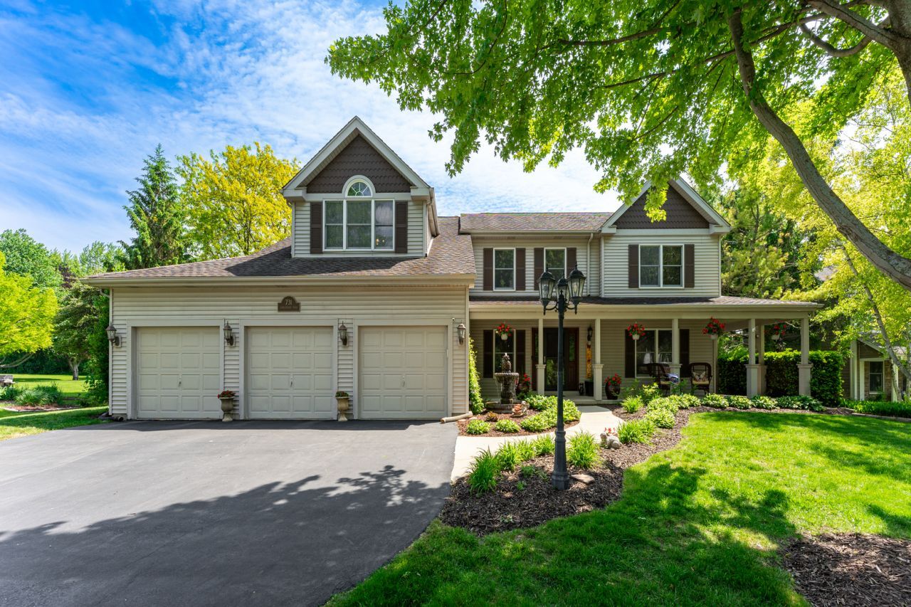 731 Jamestowne Road, Sleepy Hollow, IL 60118