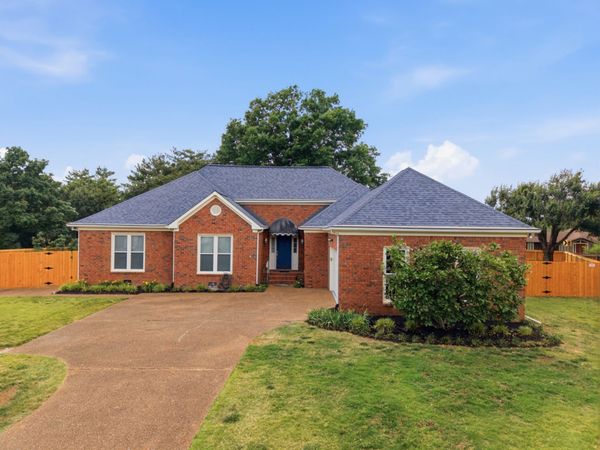 5133 Brittany Dr , Old Hickory, TN 37138