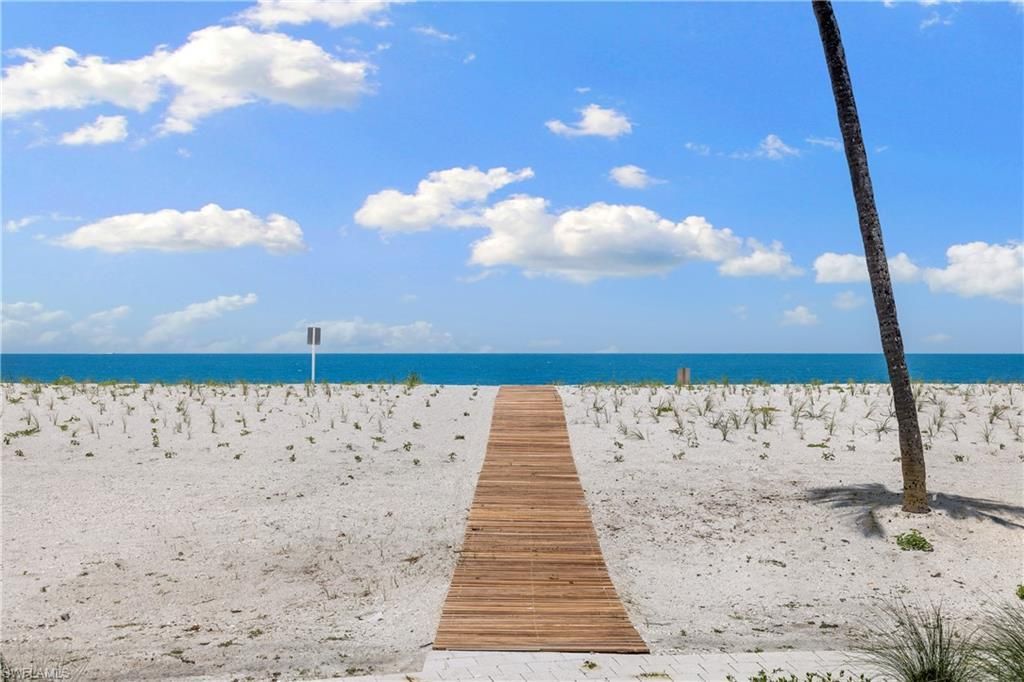 104 Kaula Ln , Bonita Springs, FL 34134 Photo