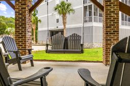425 Surfside Dr. photo 4