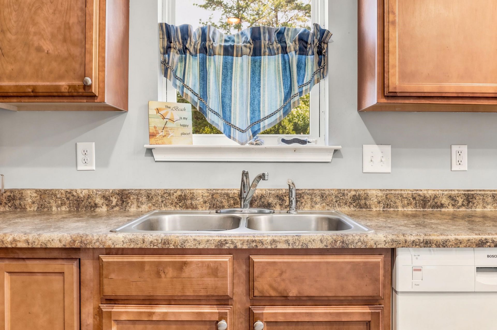 340 Blue Rock Dr. Photo 15