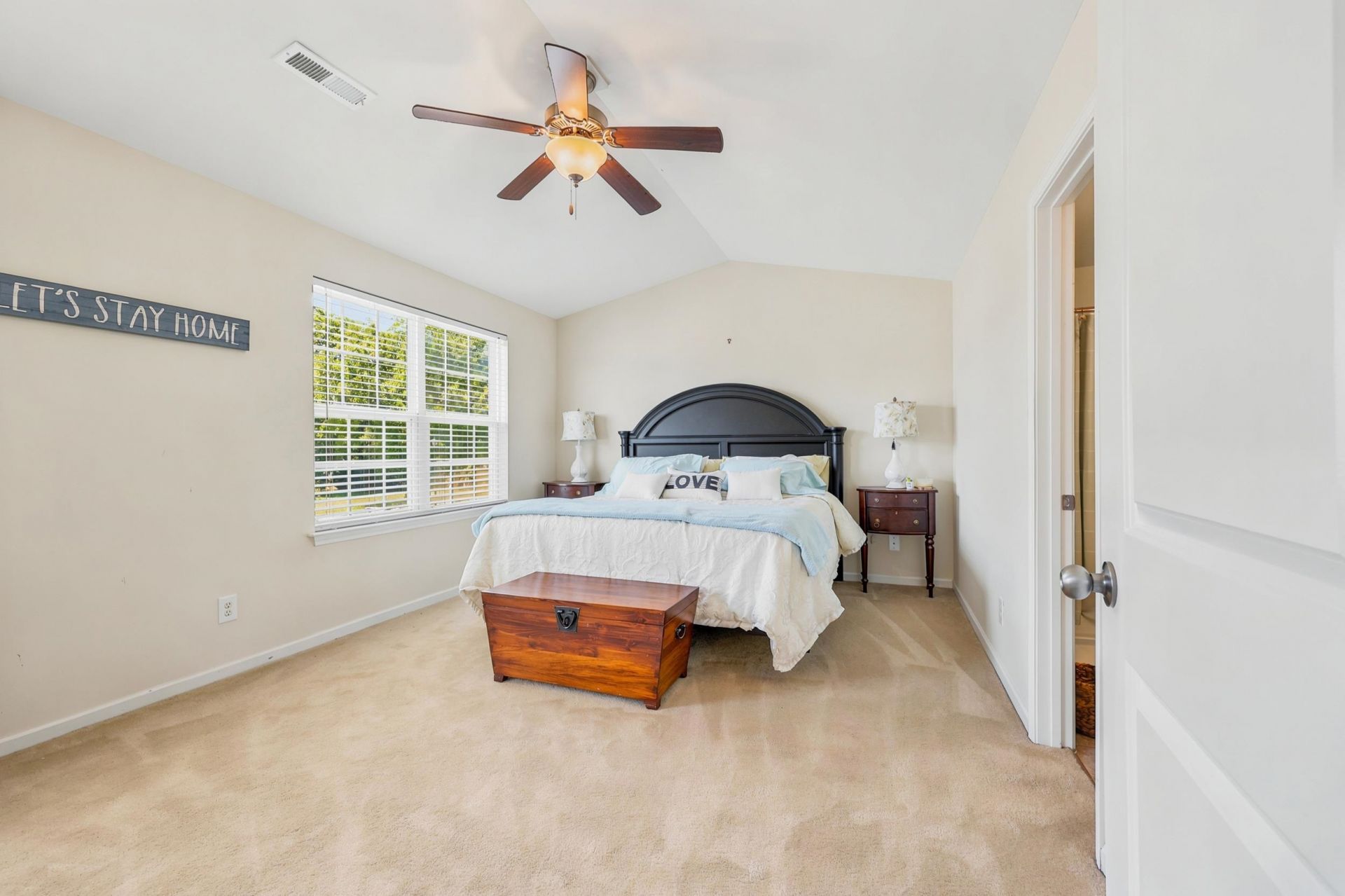 340 Blue Rock Dr. Photo 23