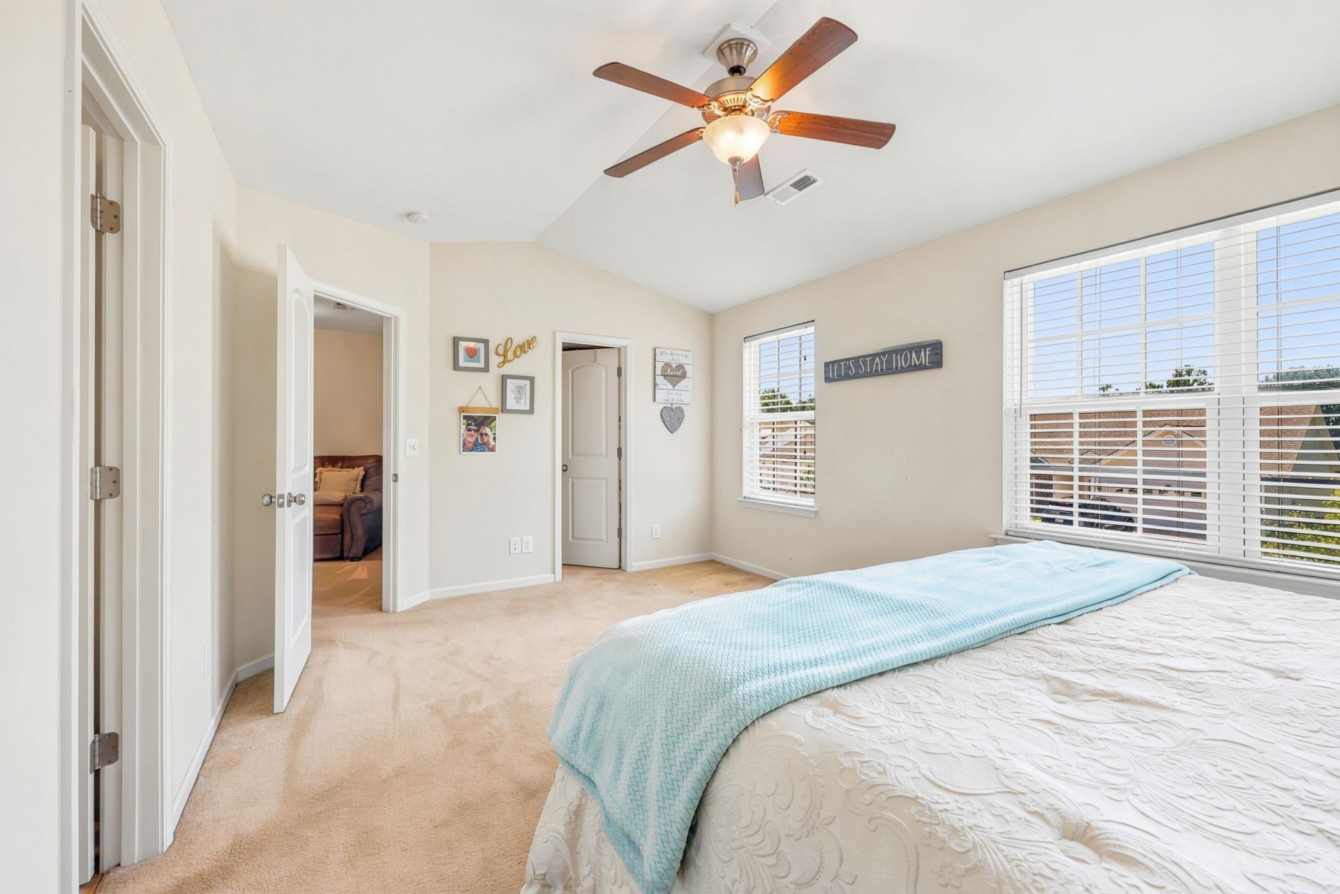 340 Blue Rock Dr. Photo 25