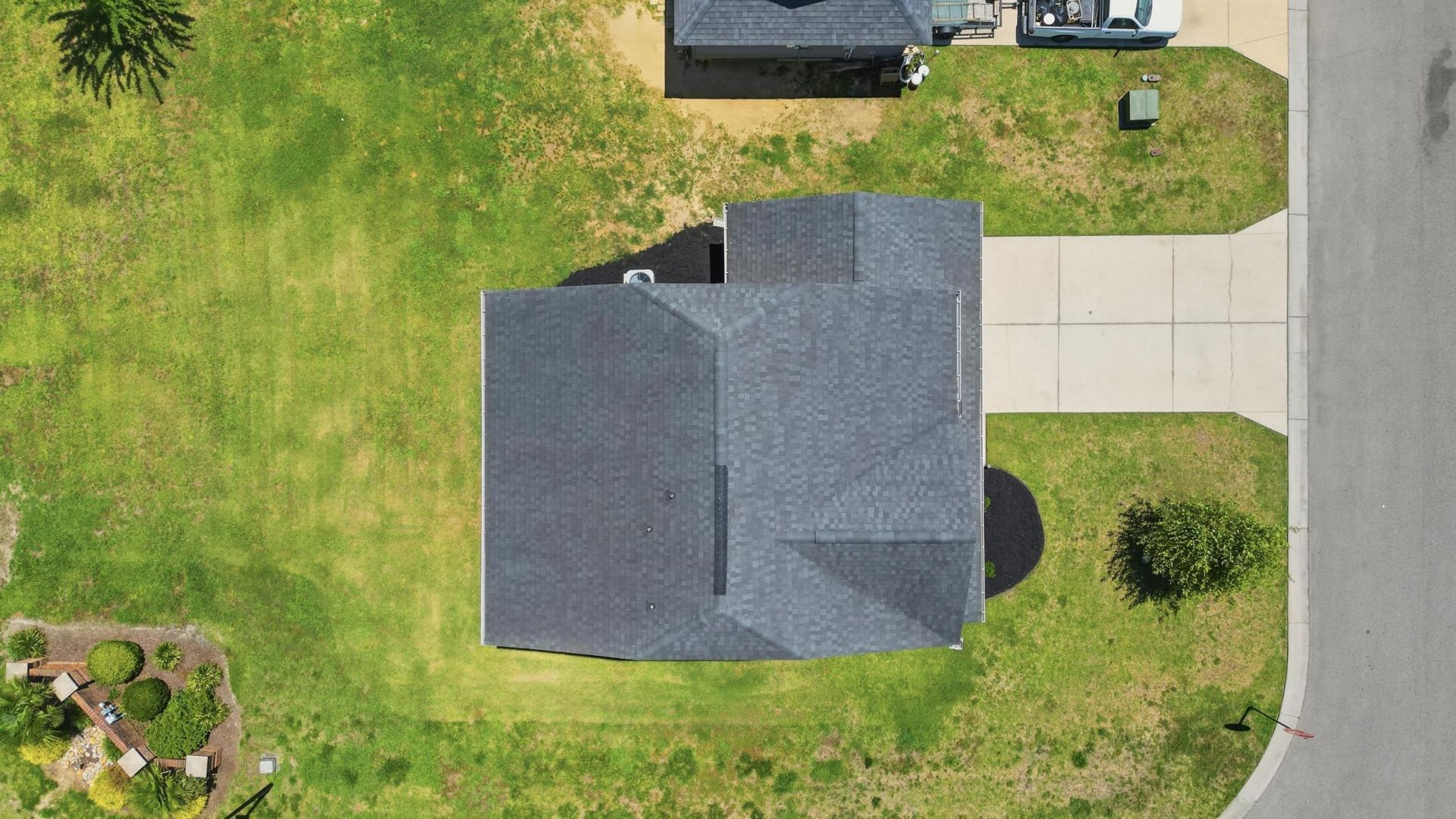 340 Blue Rock Dr. Photo 33