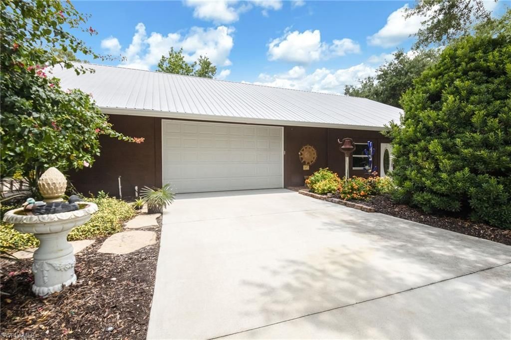 17611 Old Bayshore Rd, North Fort Myers, FL 33917 Photo