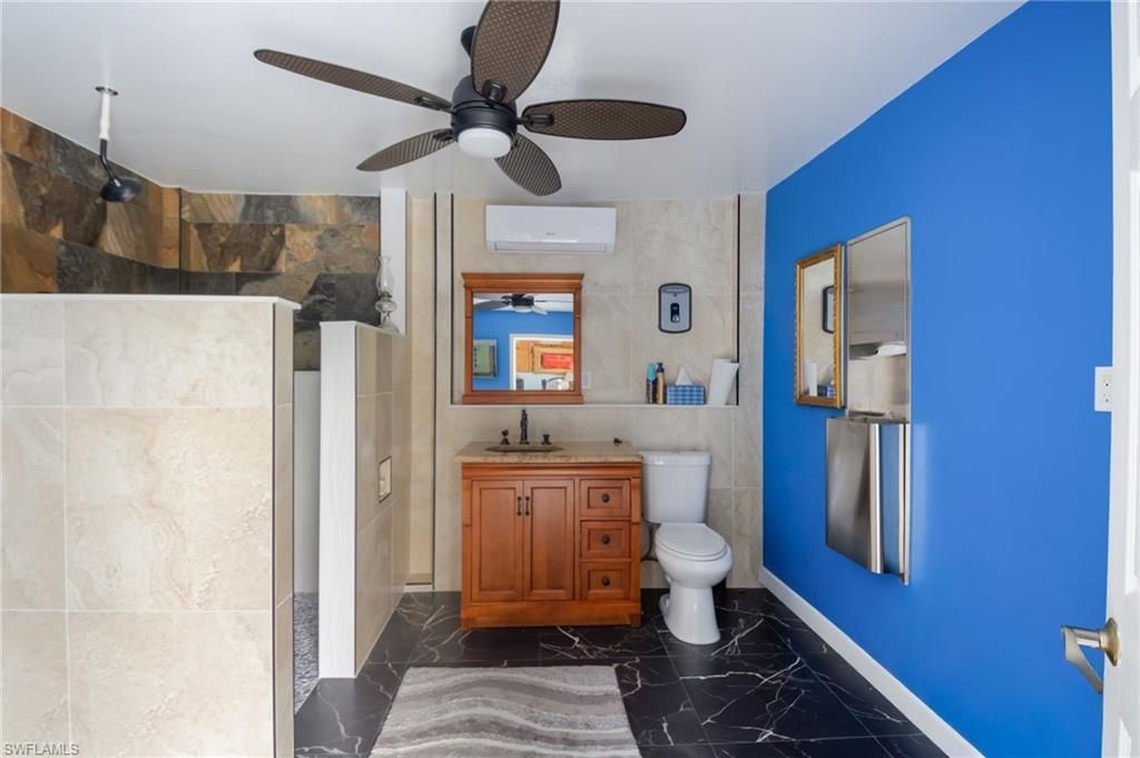 17611 Old Bayshore Rd, North Fort Myers, FL 33917 Photo