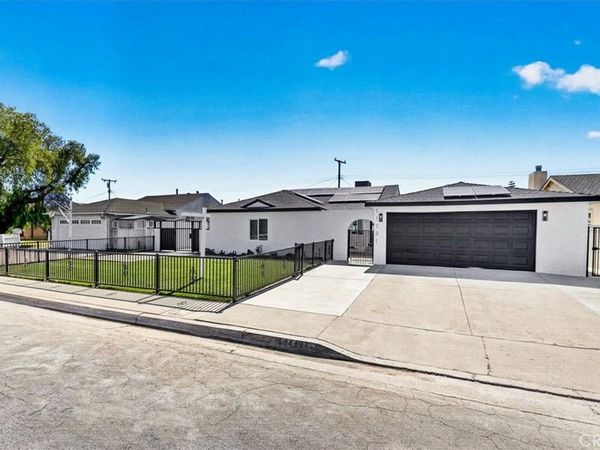 11131 Ticonderoga, Los Alamitos, CA 90720