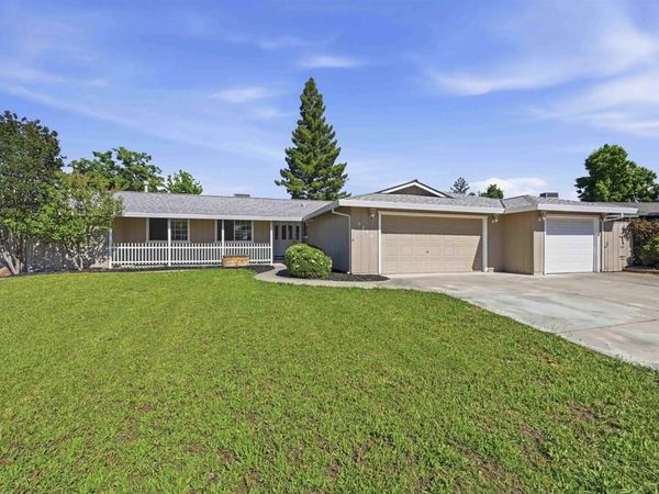 5744 Sperry Dr, Citrus Heights, CA 95621