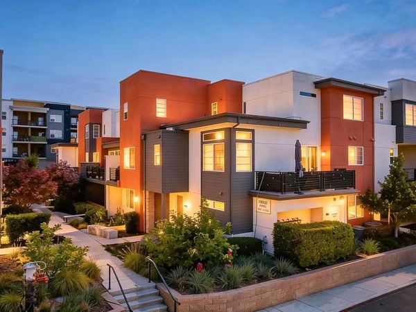 29268 Hub Ln, Hayward, CA 94544
