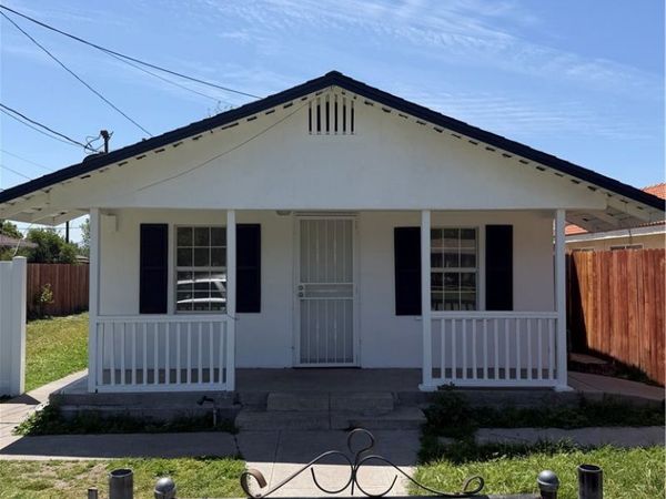 1211 W 8th, San Bernardino, CA 92411