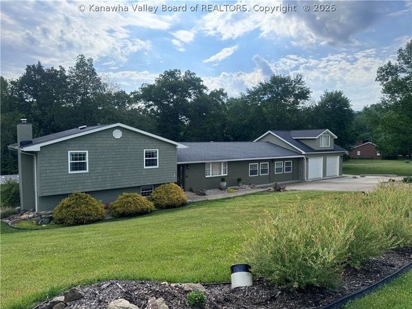 4 Vail Drive, Ripley, WV 25271