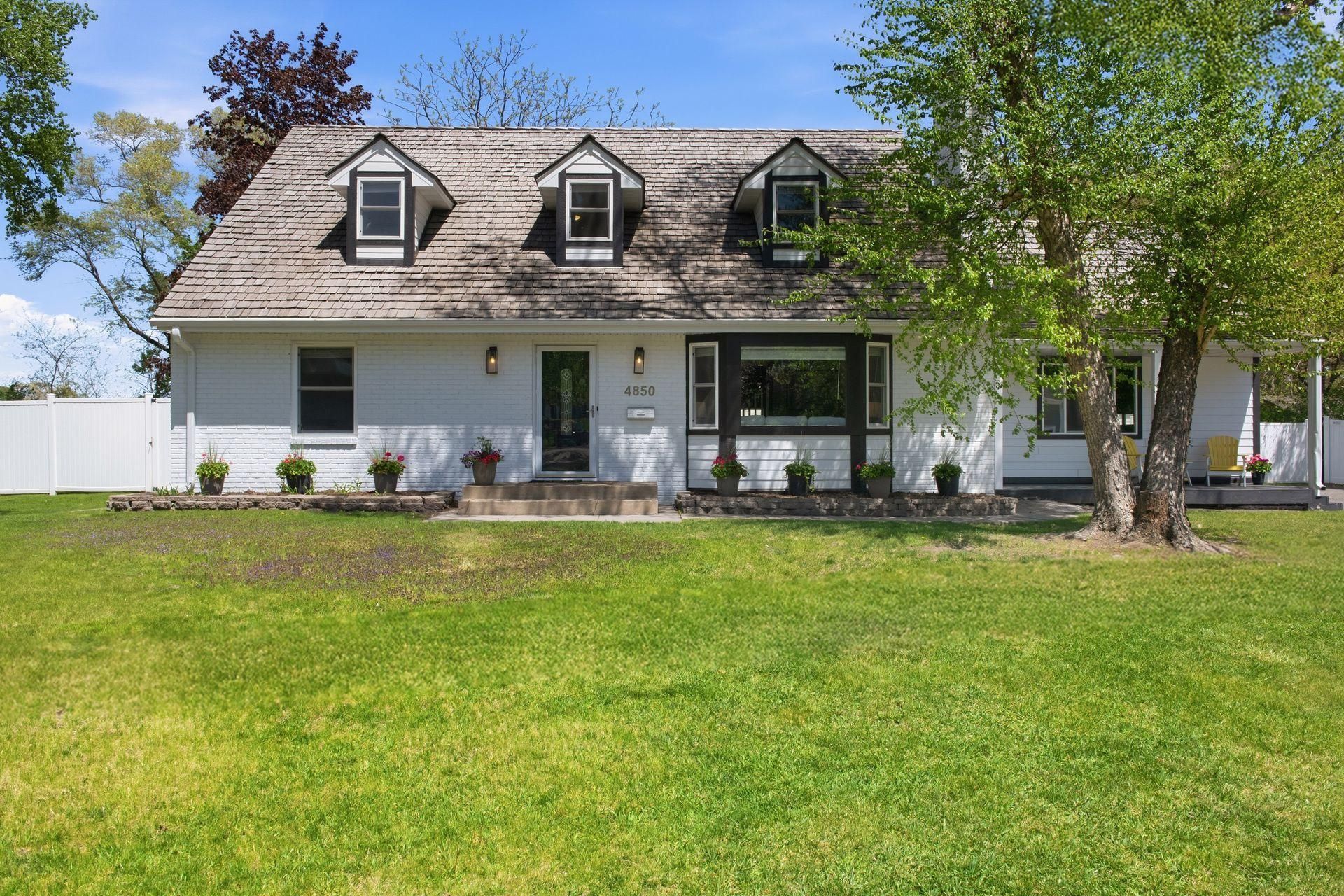 4850 W 64th Street Edina, MN 55435