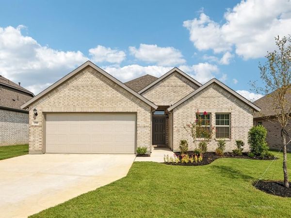 2900 Tamarack Lane, Denton, TX 76226