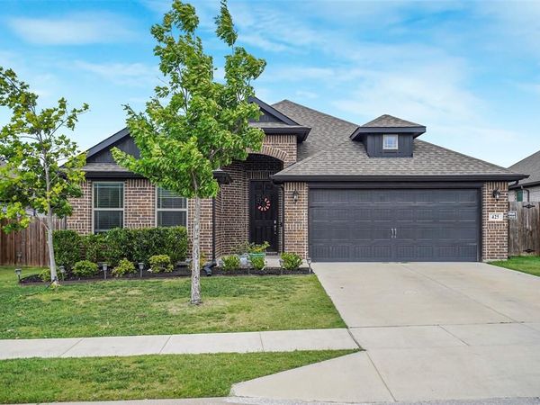 425 Escondido Street, Weatherford, TX 76087
