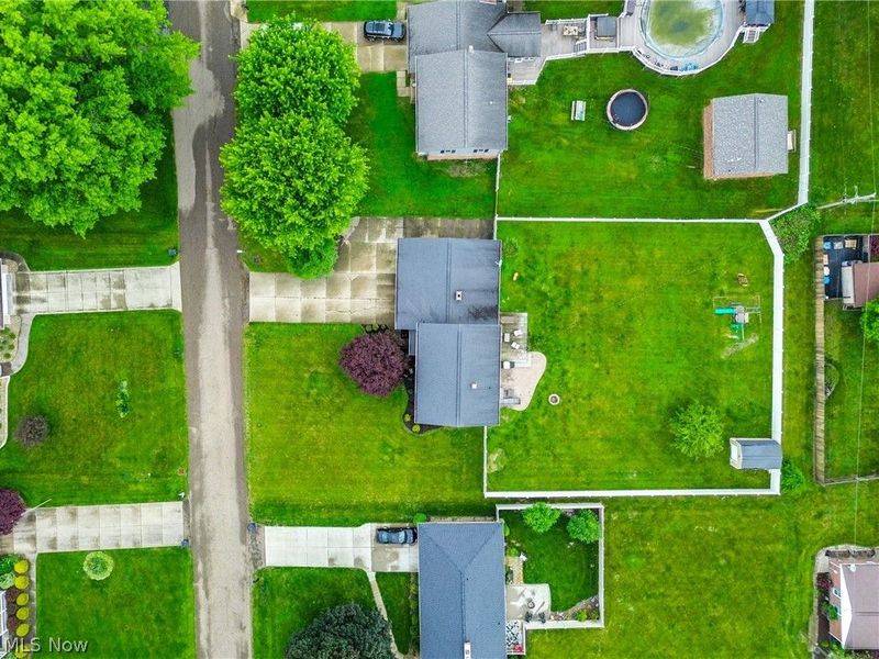 2635 Daffodil Street NE, Canton, OH 44705 Photo 43