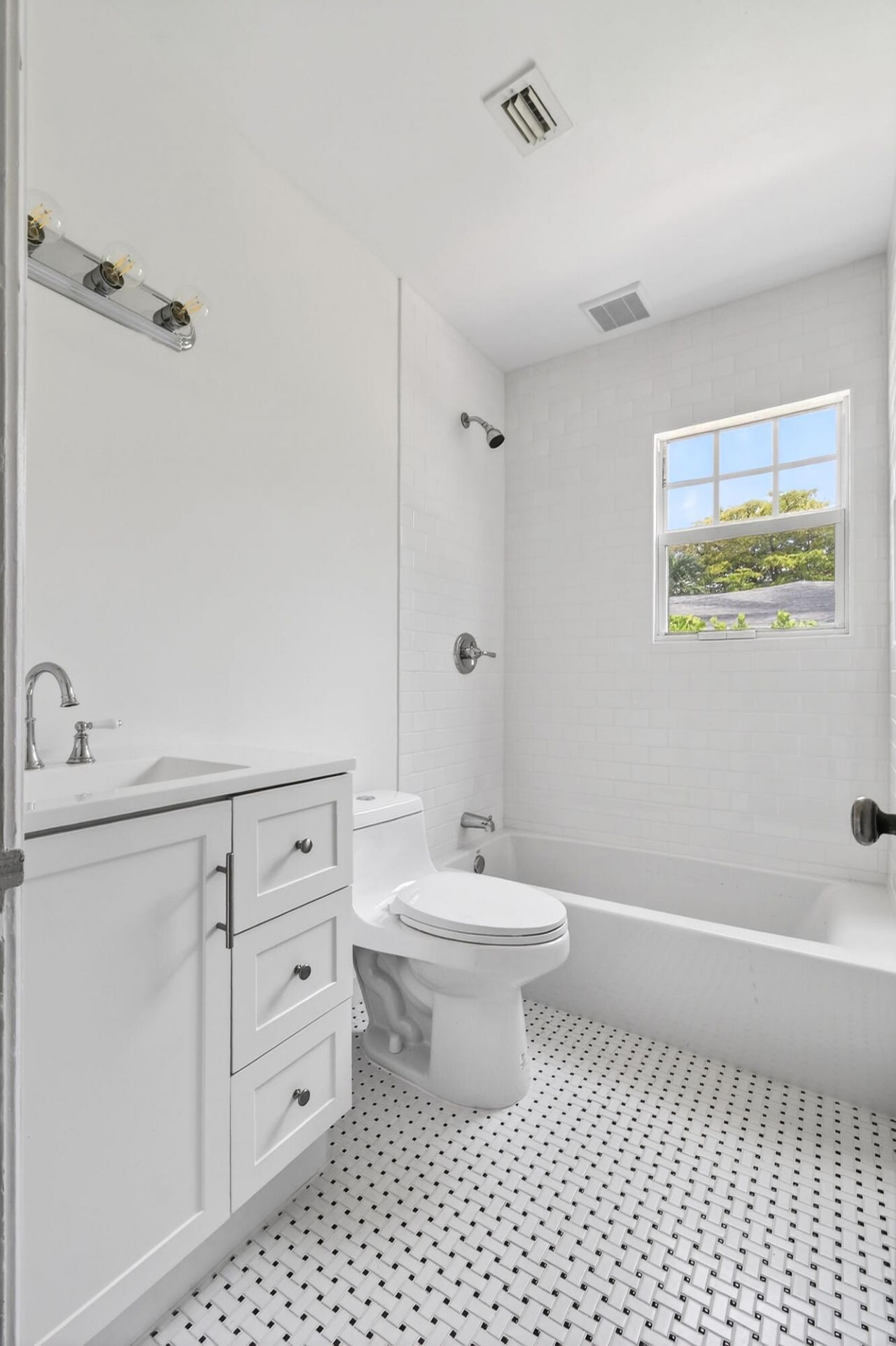 236 Greymon Drive, West Palm Beach, FL 33405 Photo