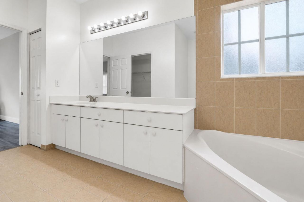Please Call For Address, Miami, FL 33170 Photo