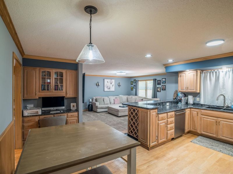 132 Village Green Drive, Sidney, OH 45365 Photo 9