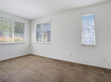 101 S Pinnacles Cir, Sacramento, CA 95835 Photo