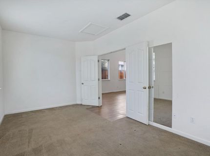 101 S Pinnacles Cir, Sacramento, CA 95835 Photo